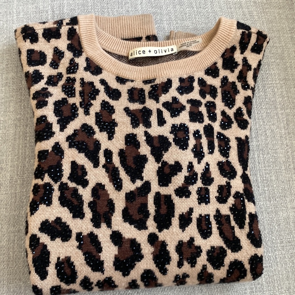 Alice And Olivia Connie Embellished Leopard Sweater size XS - Picture 10 of 13